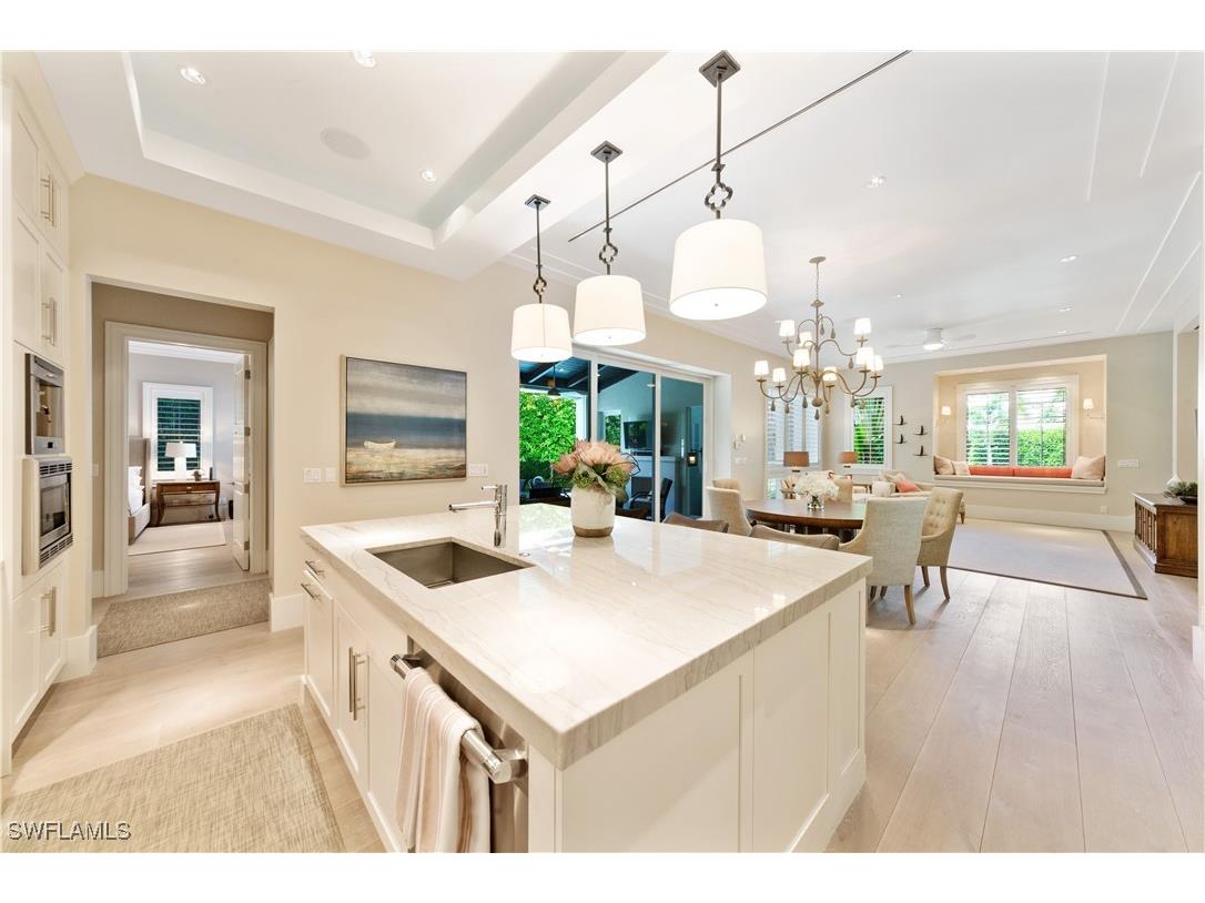 500 3rd Avenue N Naples FL 34102 225049655 image8