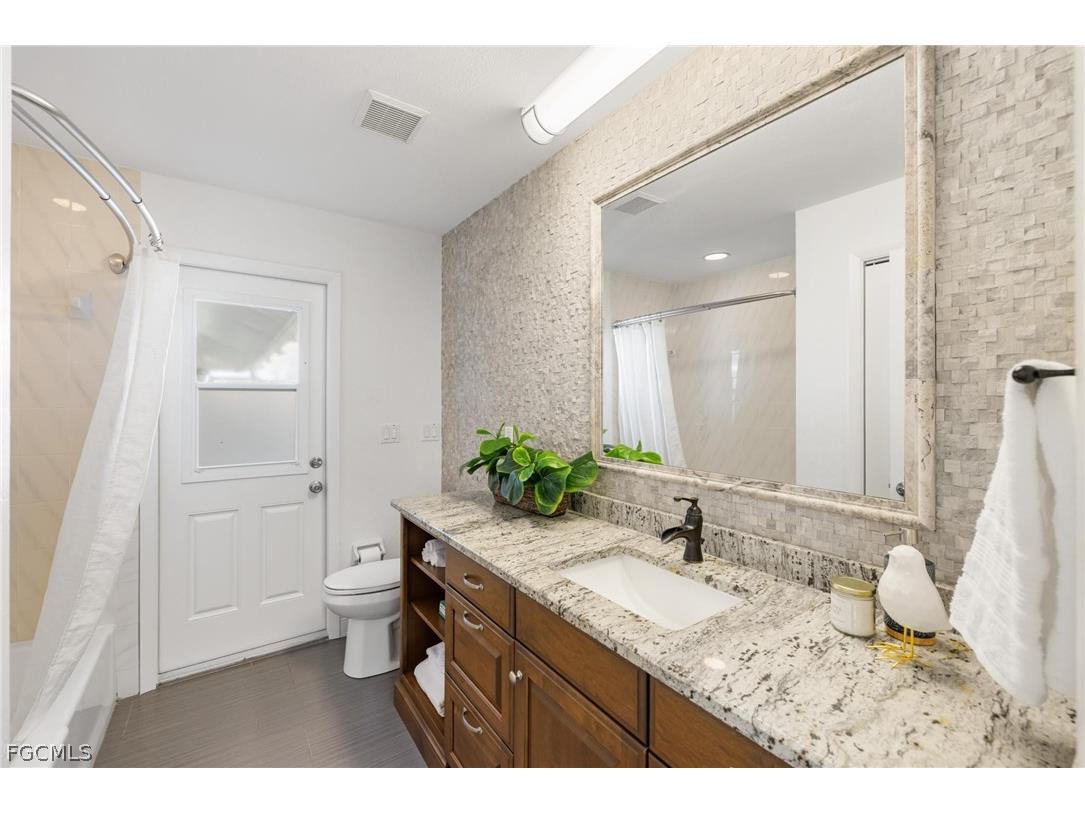 500 Dona Drive Nokomis FL 34275 2026013980 image35