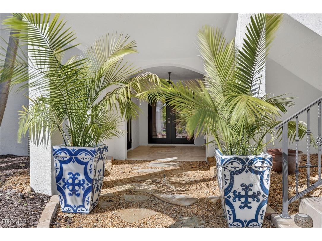 500 Kinzie Island Court Sanibel FL 33957 2026006014 image33