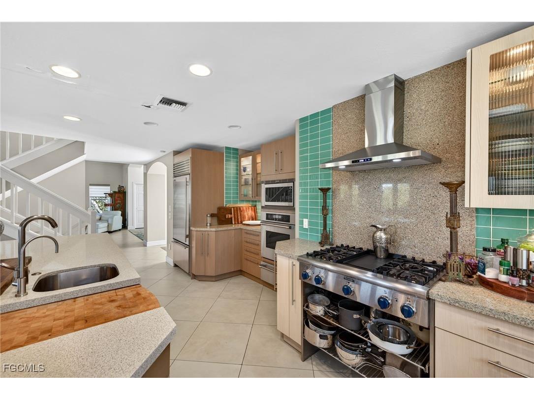 500 Kinzie Island Court Sanibel FL 33957 2026006014 image5