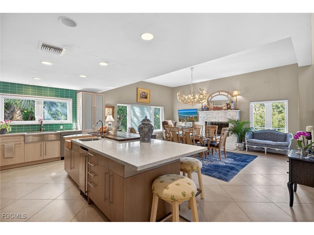 500 Kinzie Island Court Sanibel FL 33957 2026006014 image8