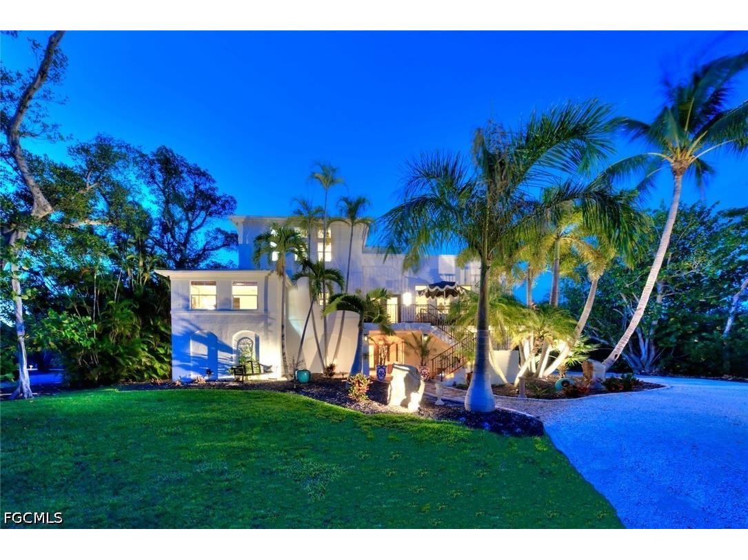 500 Kinzie Island Court Sanibel FL 33957 2026020694 image4