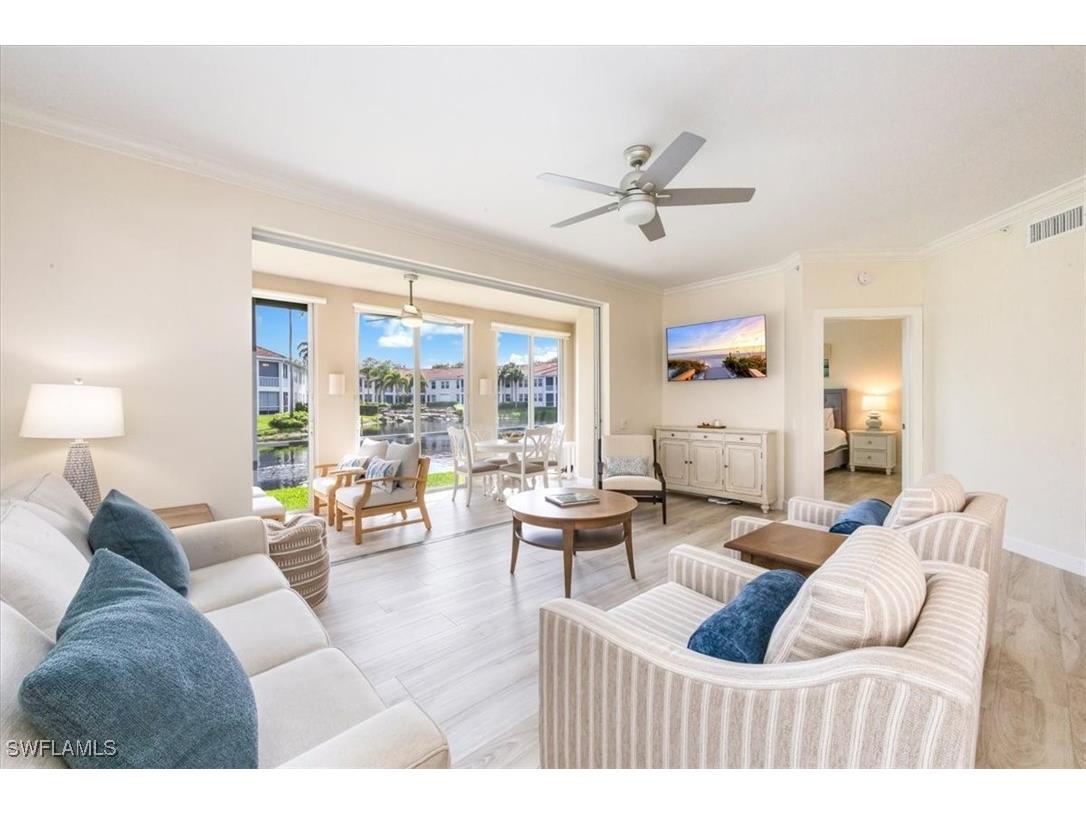 500 L Ambiance Circle #101 Naples FL 34108 225083780 image1