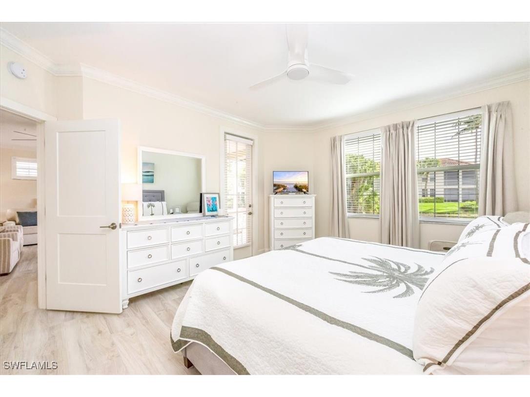 500 L Ambiance Circle #101 Naples FL 34108 225083780 image11