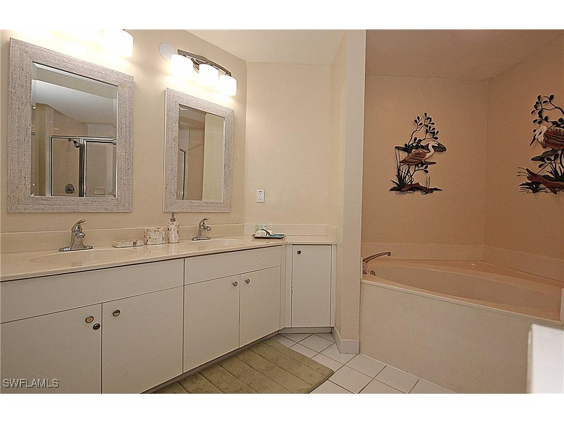 500 L'Ambiance Circle #5-104 Naples FL 34108 225068974 image9