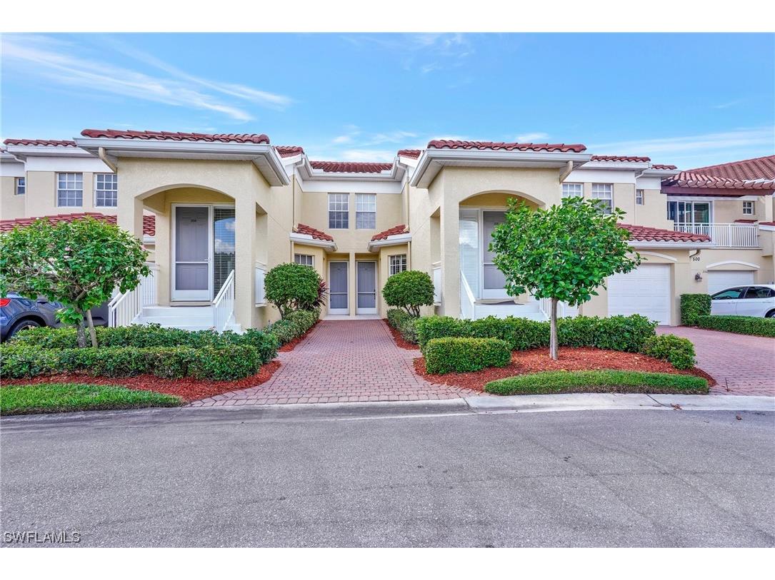500 L Ambiance Circle #5-105 Naples FL 34108 223082519 image1