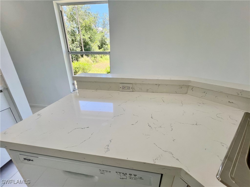 500 Lake Avenue Lehigh Acres FL 33972 2025000938 image13