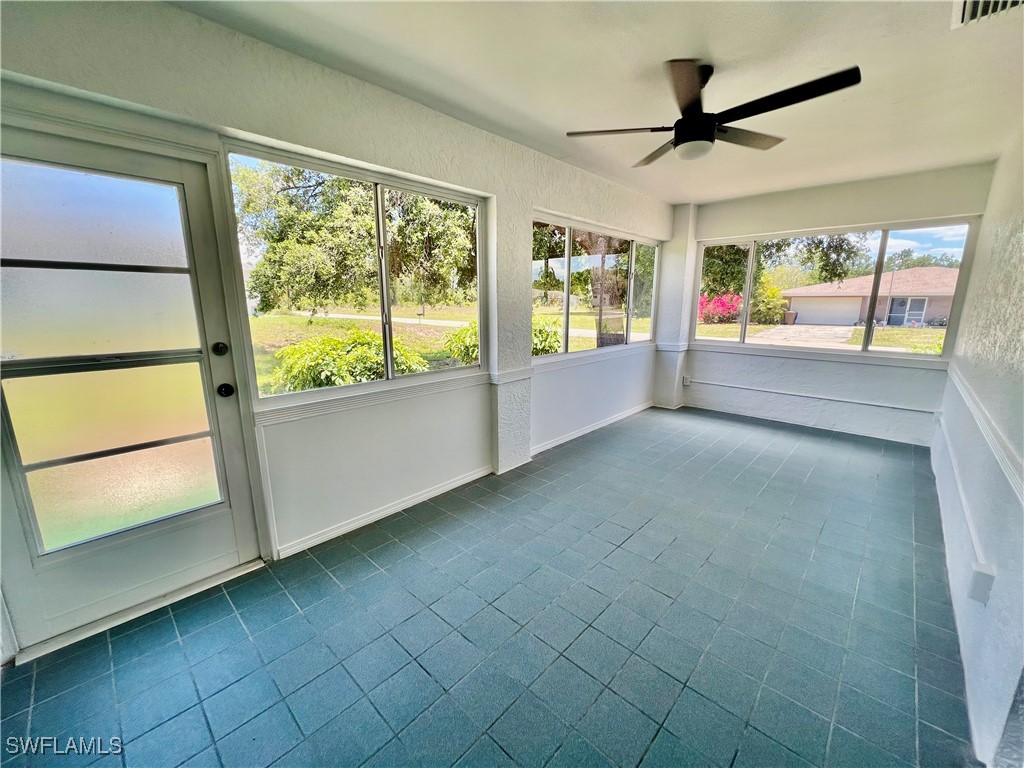 500 Lake Avenue Lehigh Acres FL 33972 2025000938 image22