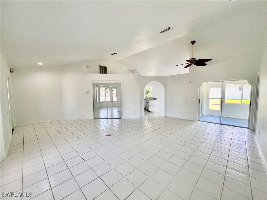 500 Lake Avenue Lehigh Acres FL 33972 2025000938 image6