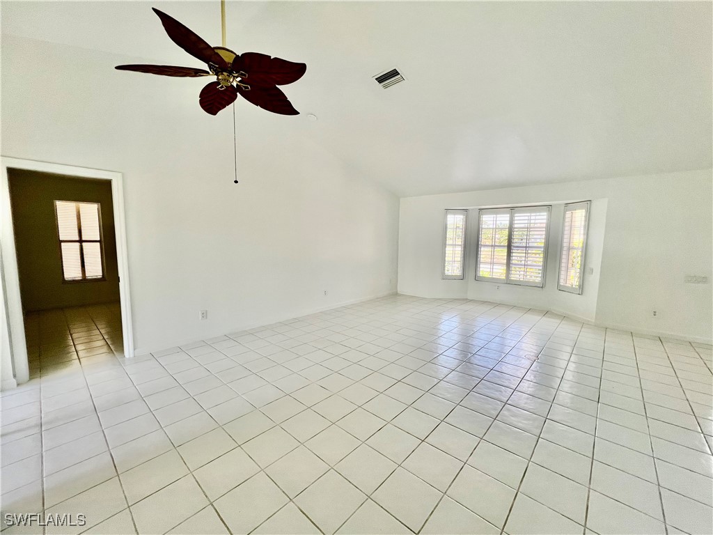 500 Lake Avenue Lehigh Acres FL 33972 2025000938 image7