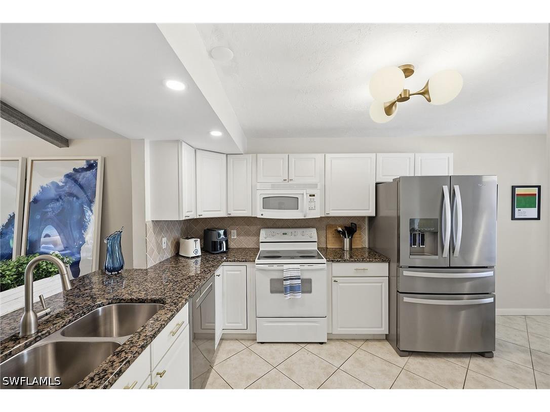 500 Misty Pines Circle #2-204 Naples FL 34105 226018855 image9