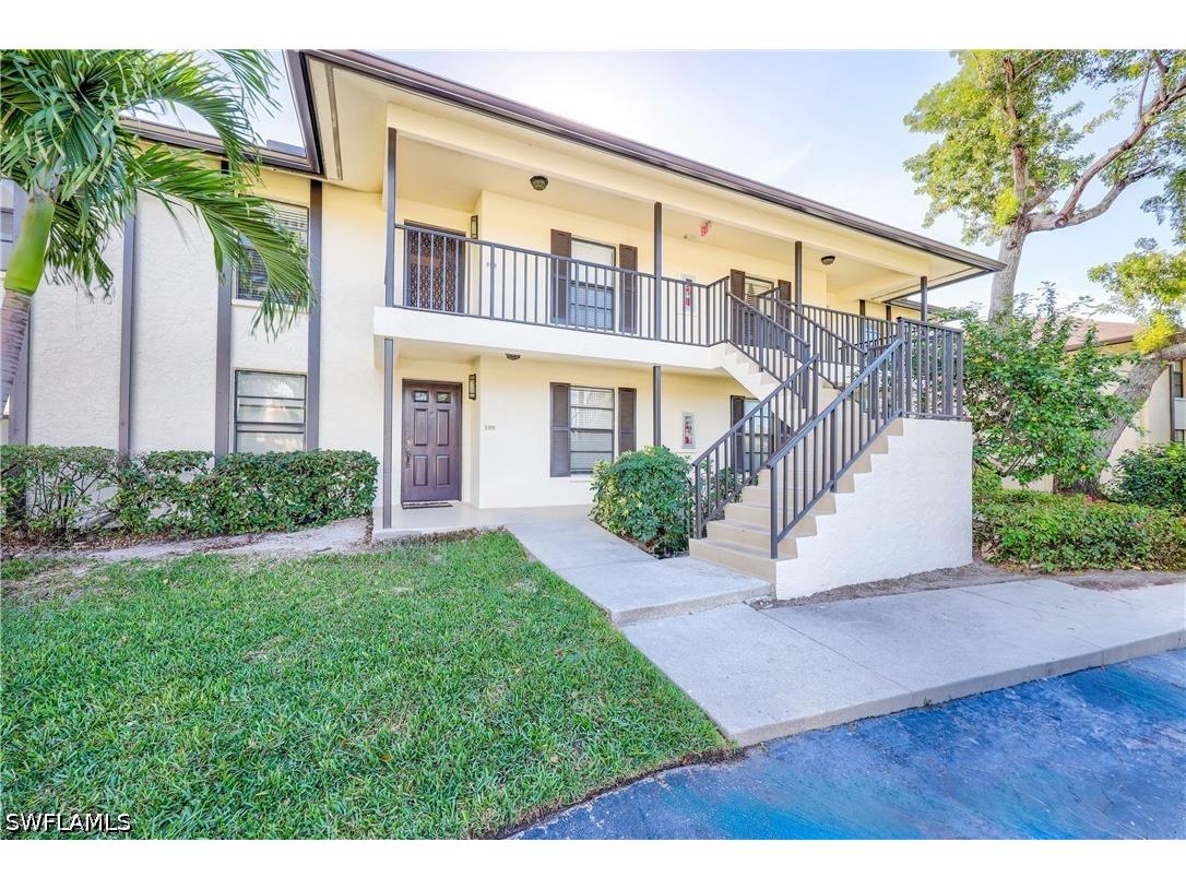 500 Misty Pines Circle #206 Naples FL 34105 226016548 image1