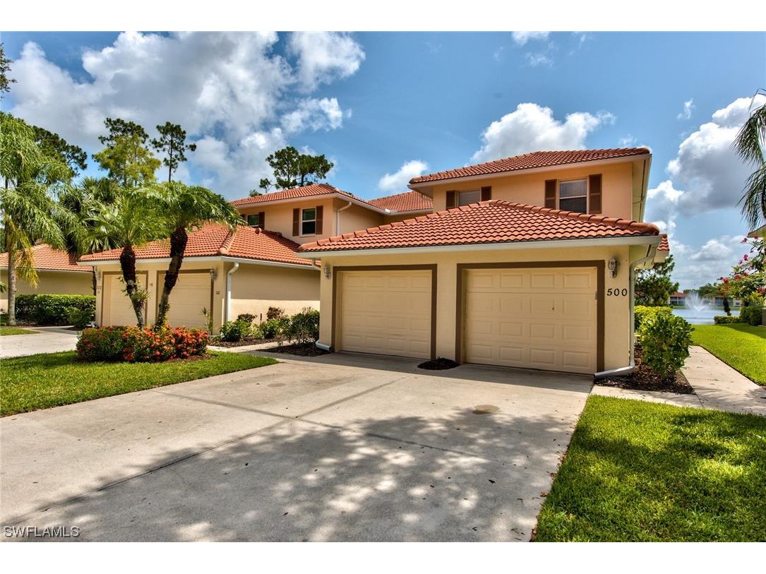 500 Robin Hood Circle #102 Naples FL 34104 223045400 image1