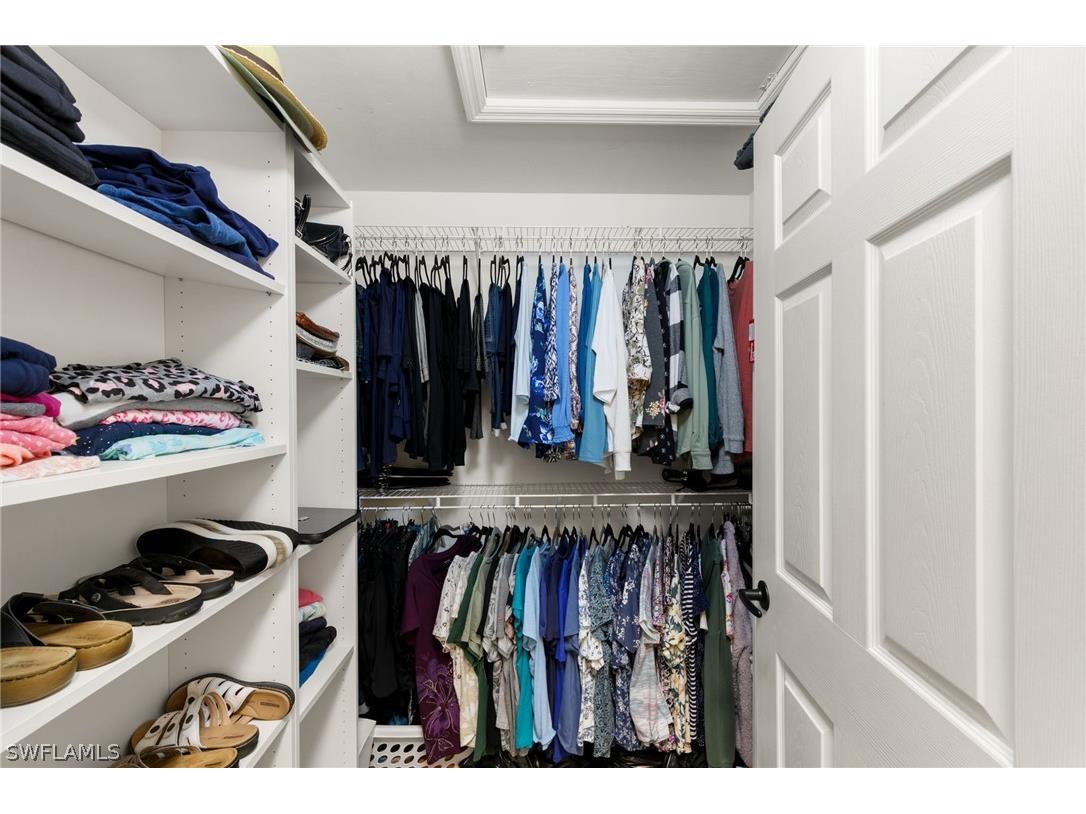 500 Robin Hood Circle #201 Naples FL 34104 226007905 image21