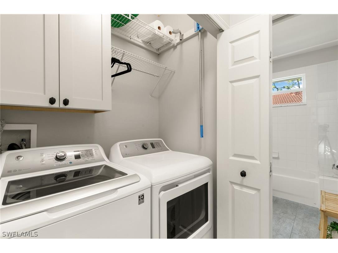 500 Robin Hood Circle #201 Naples FL 34104 226007905 image26