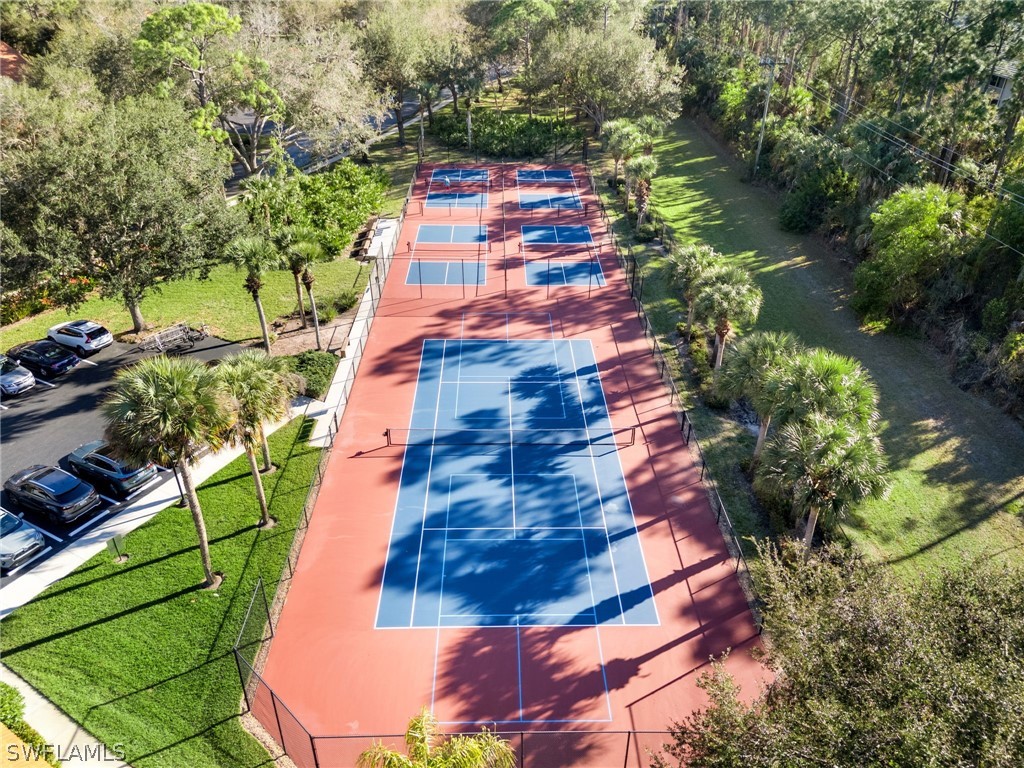 500 Robin Hood Circle #201 Naples FL 34104 226007905 image38