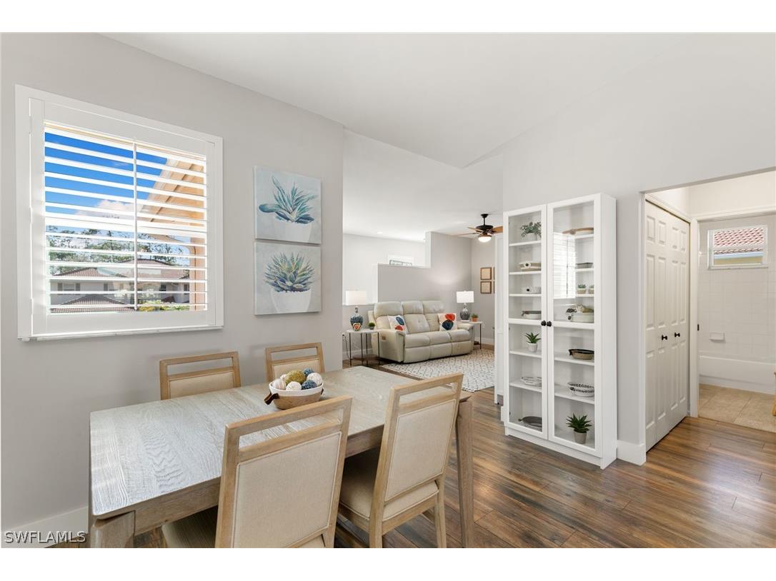 500 Robin Hood Circle #201 Naples FL 34104 226007905 image8