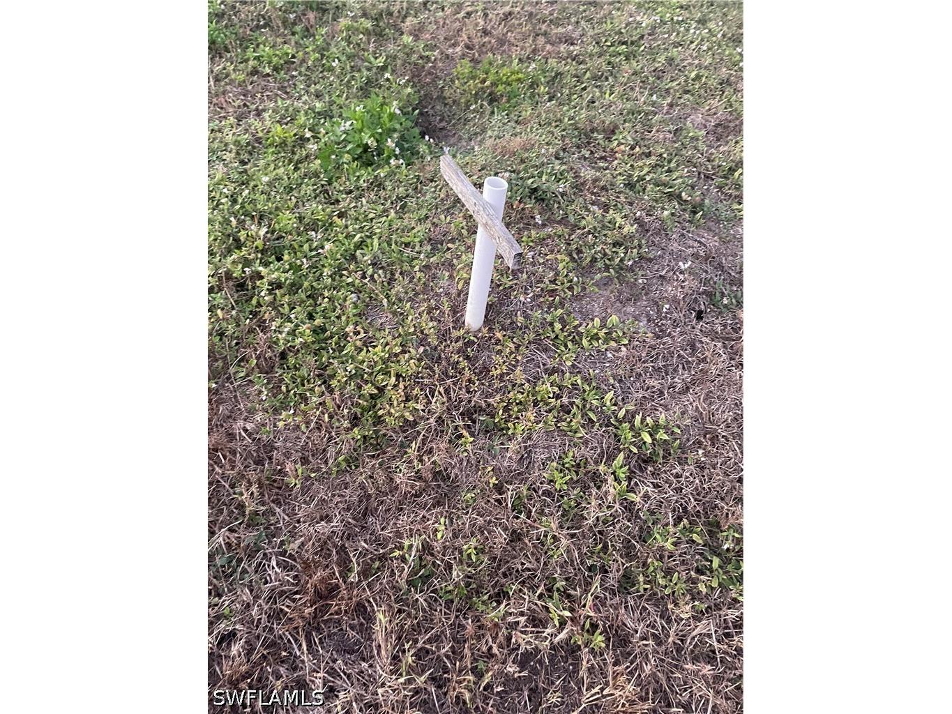 500 SE 31st Terrace Cape Coral FL 33904 226013935 image1