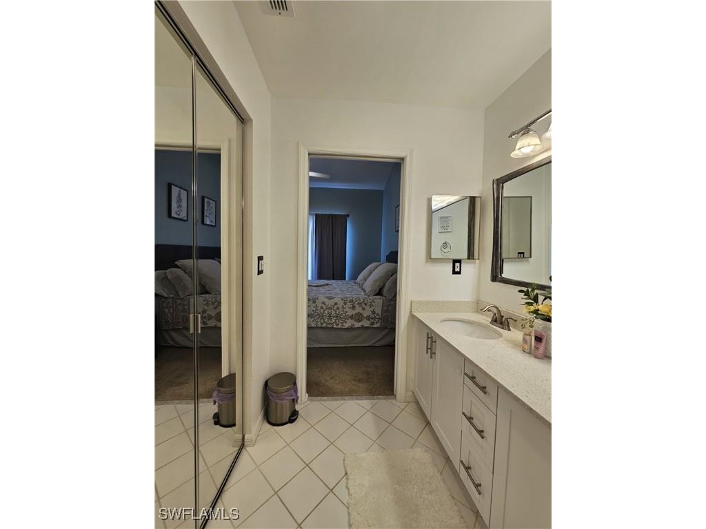 500 Windsor Square #5-201 Naples FL 34104 225068813 image12