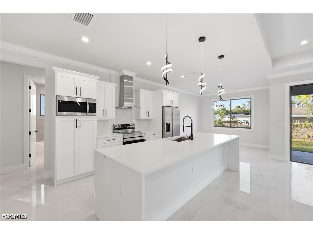 5000 3rd Street W Lehigh Acres FL 33971 2026018685 image2