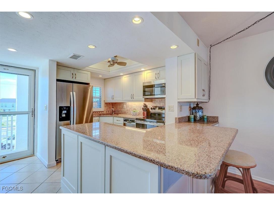 5000 Estero Boulevard #203 Fort Myers Beach FL 33931 2025005080 image10