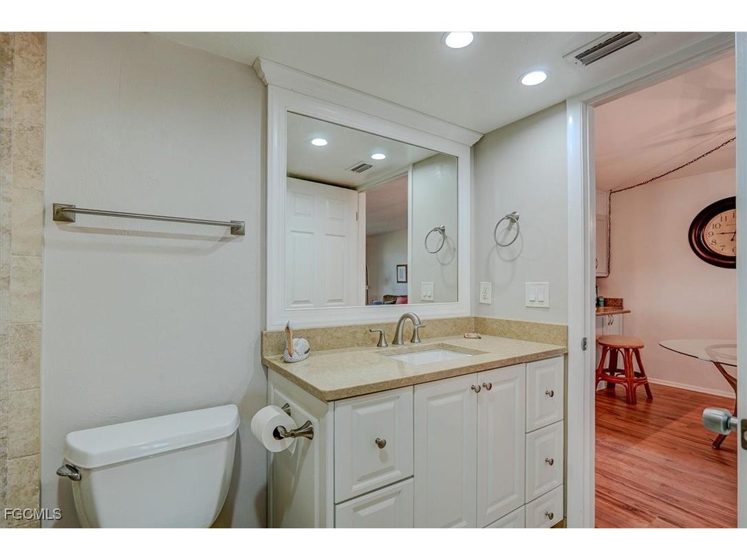 5000 Estero Boulevard #203 Fort Myers Beach FL 33931 2025005080 image25