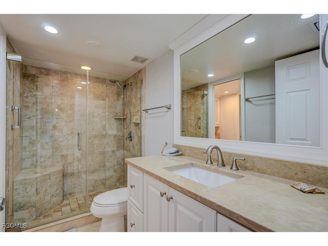 5000 Estero Boulevard #203 Fort Myers Beach FL 33931 2025005080 image26