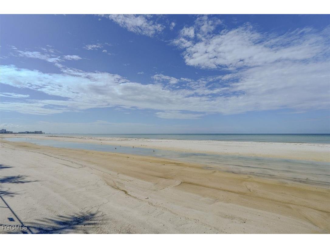 5000 Estero Boulevard #203 Fort Myers Beach FL 33931 2025005080 image33