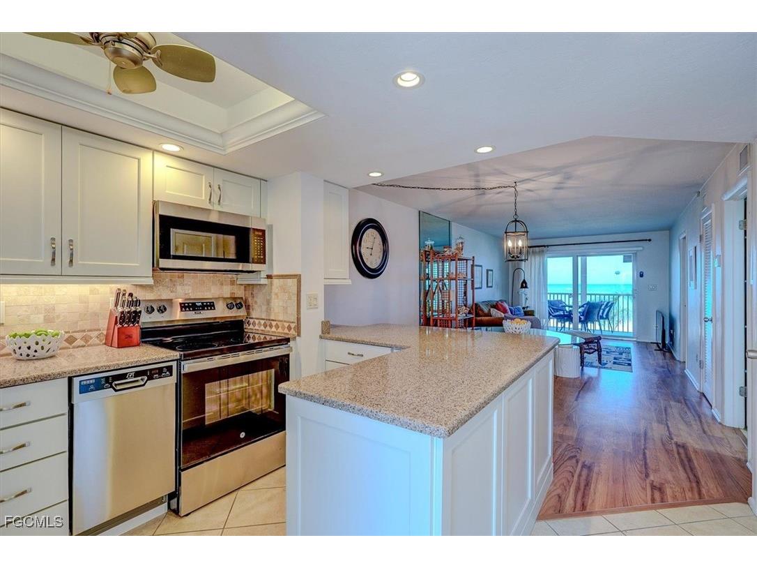 5000 Estero Boulevard #203 Fort Myers Beach FL 33931 2025005080 image7