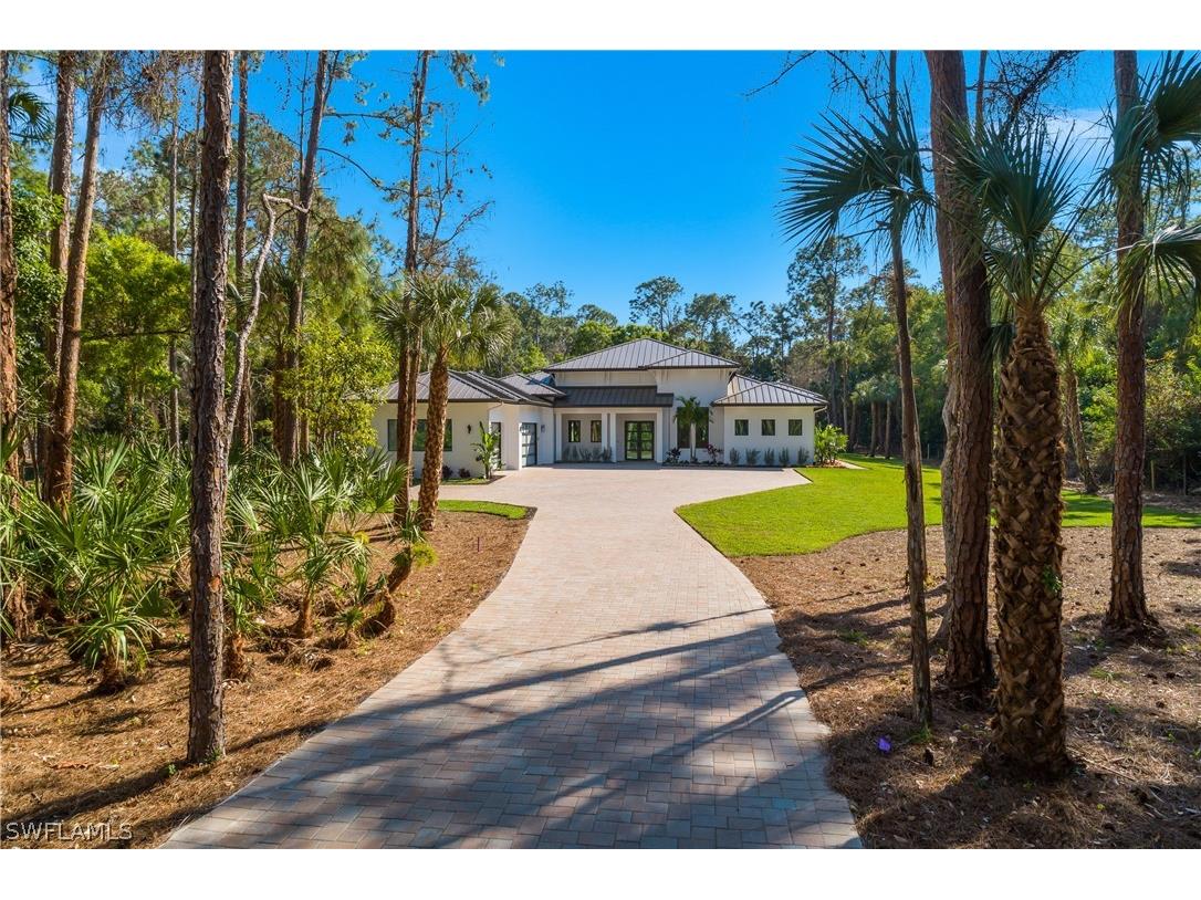 5000 Palmetto Woods Drive Naples FL 34119 226007495 image3