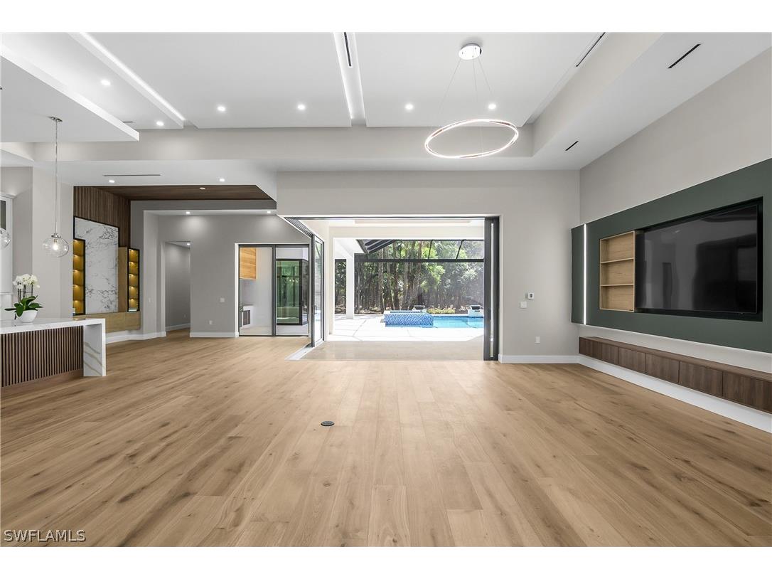5000 Palmetto Woods Drive Naples FL 34119 226007495 image8