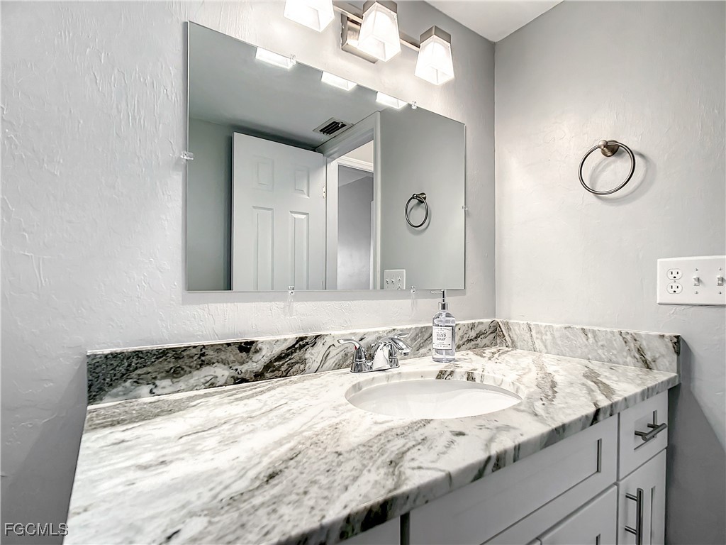 5000 SW 16th Place Cape Coral FL 33914 2025011323 image34