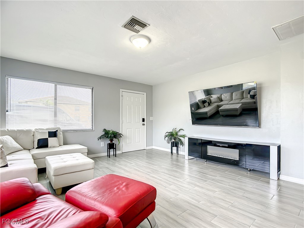 5000 SW 16th Place Cape Coral FL 33914 2025011323 image7