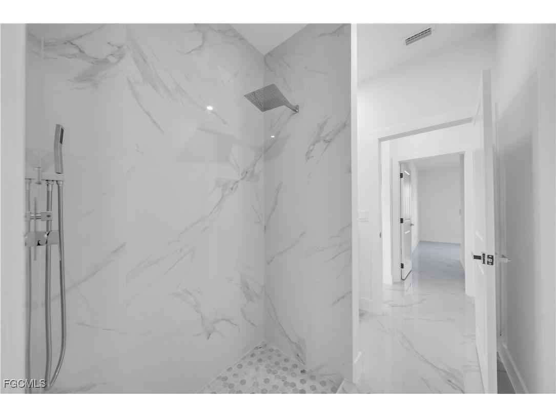 5003 2nd Street W Lehigh Acres FL 33971 2025020826 image16