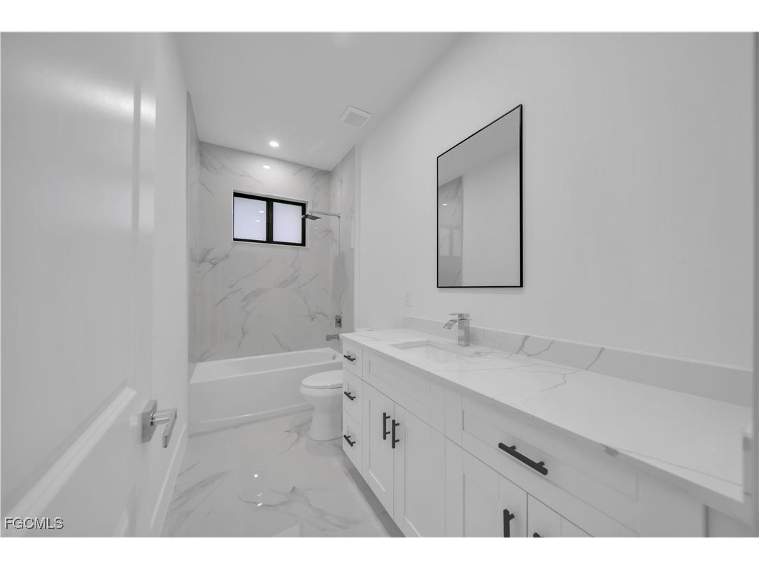 5003 2nd Street W Lehigh Acres FL 33971 2025020826 image18