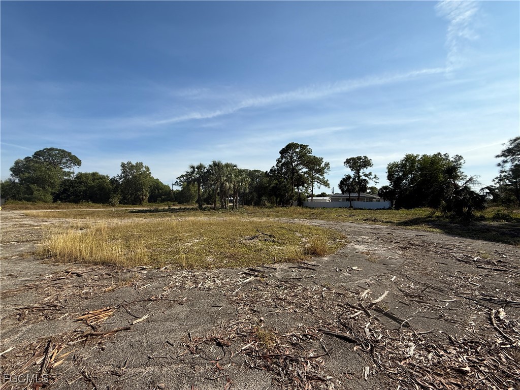 5004 Day Court Labelle FL 33935 2025023673 image4