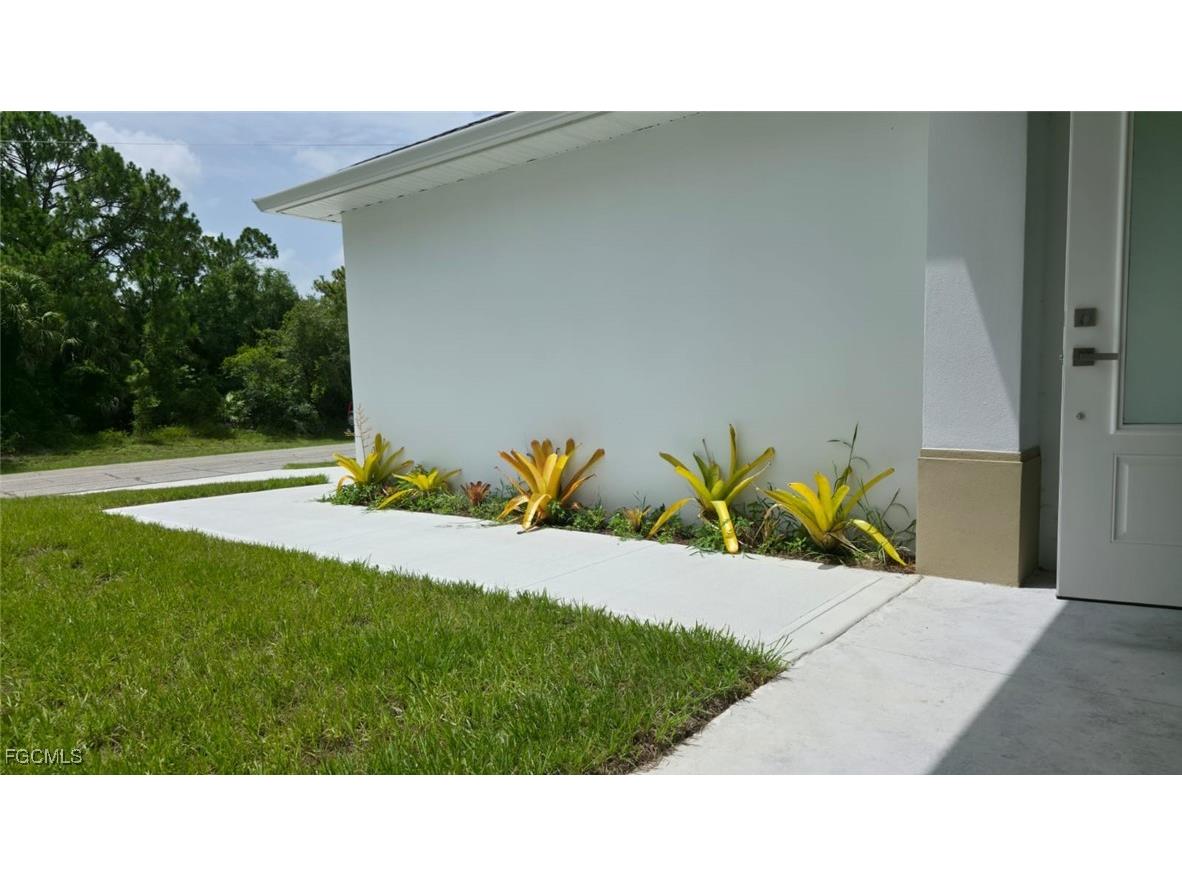 5005 Eifel Lane Labelle FL 33935 2026001563 image3