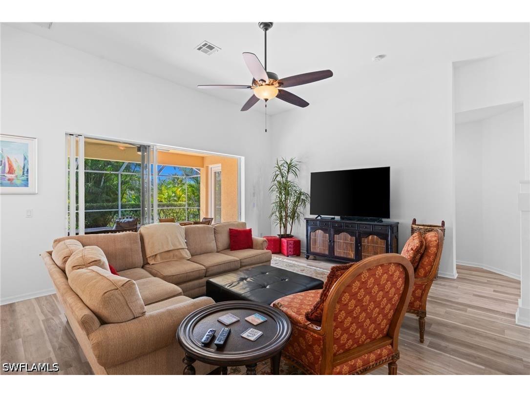 5005 Old Pond Drive Naples FL 34104 226024140 image10