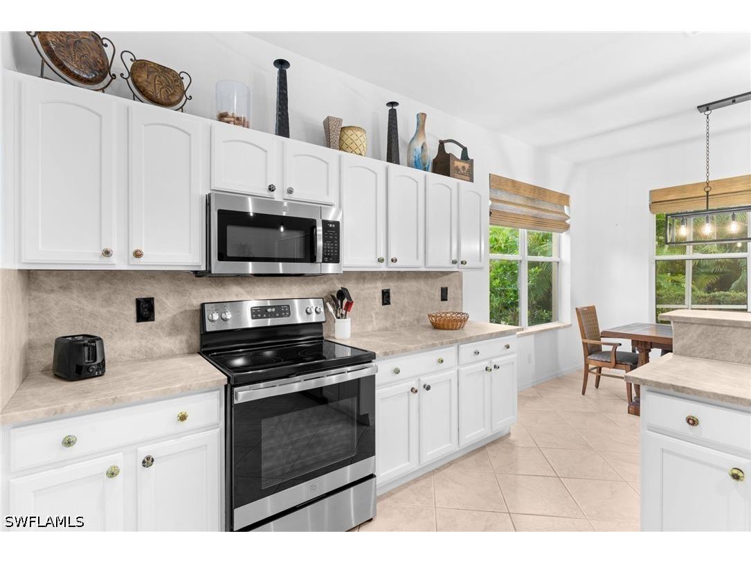 5005 Old Pond Drive Naples FL 34104 226024140 image16