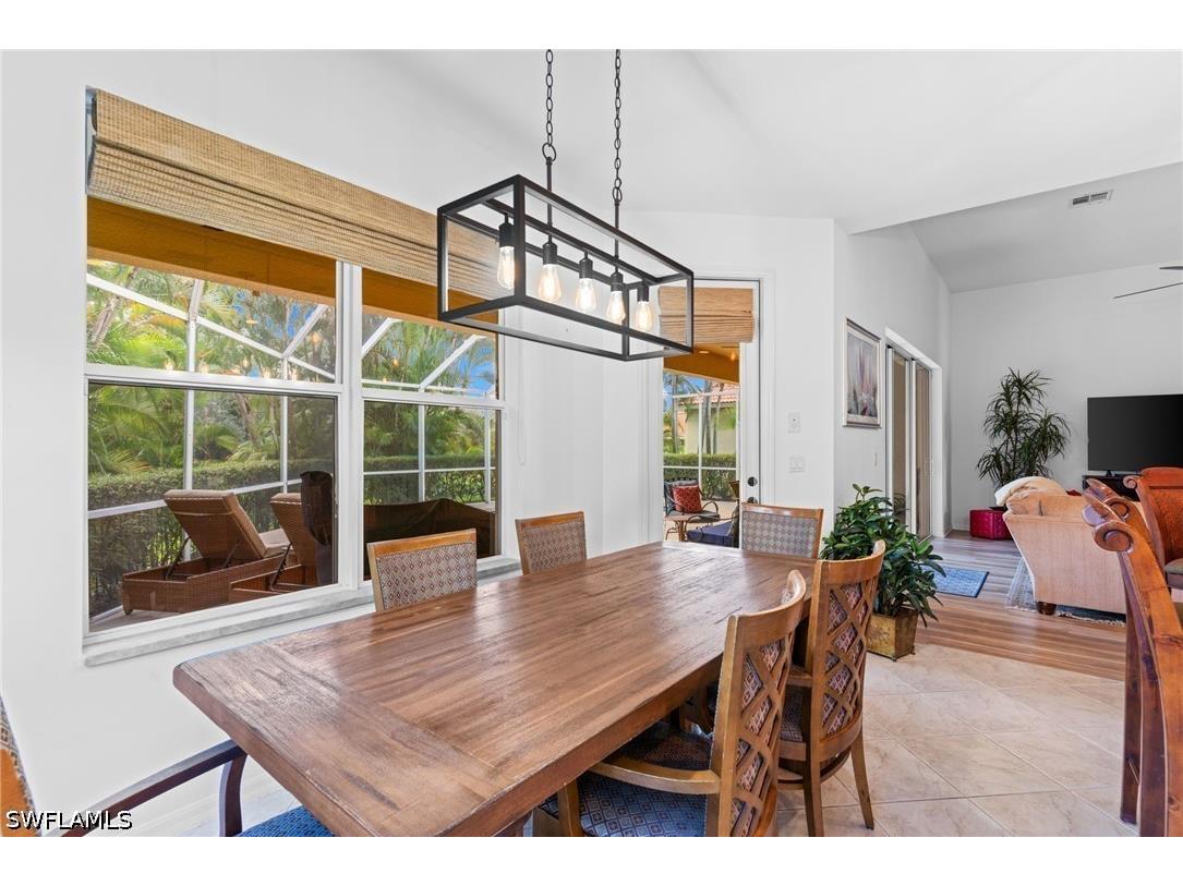 5005 Old Pond Drive Naples FL 34104 226024140 image18