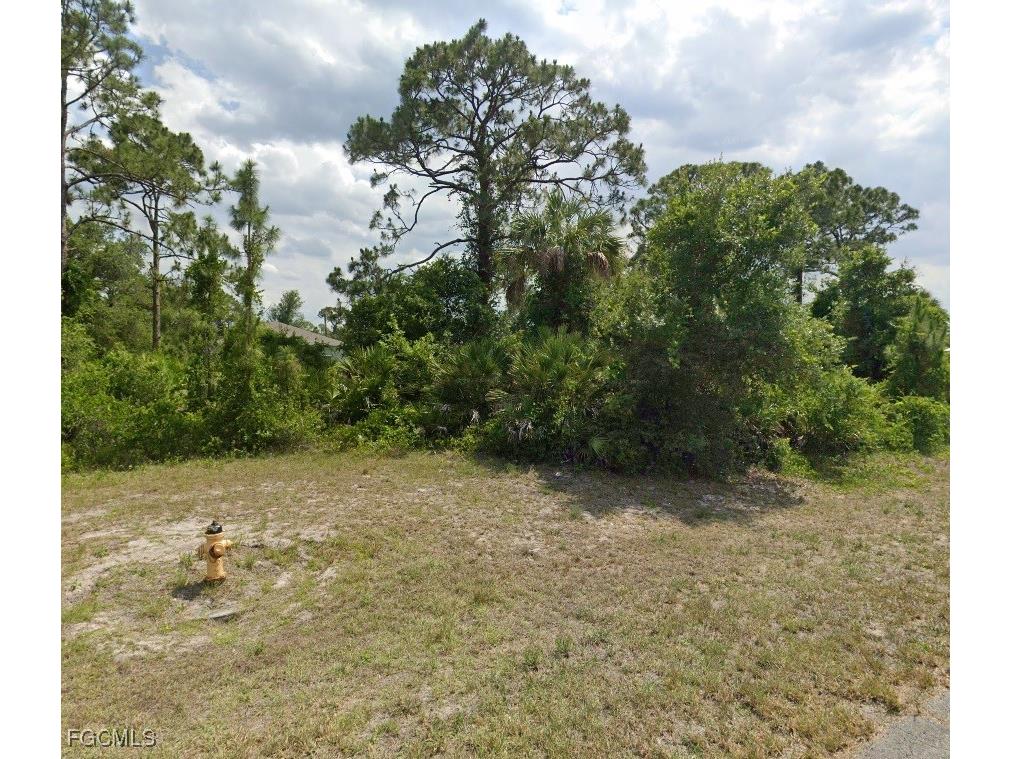 5006 N Dogwood Circle Labelle FL 33935 2025025744 image2