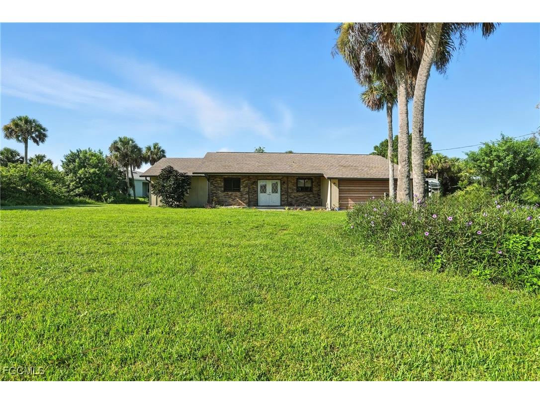 5006 Pike Lane Labelle FL 33935 2025012181 image1
