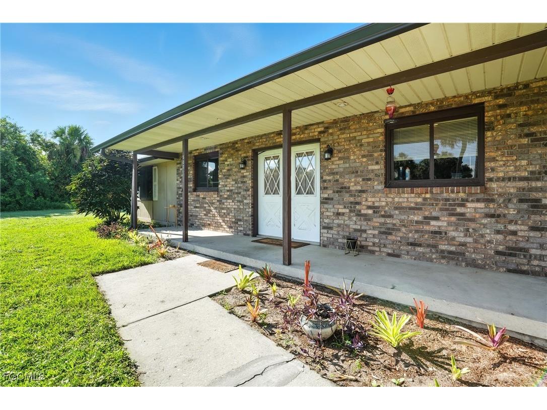 5006 Pike Lane Labelle FL 33935 2025012181 image3