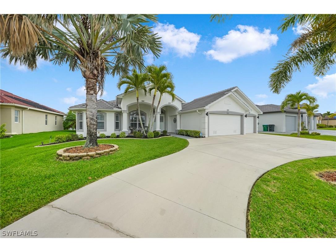 5007 Agualinda Boulevard Cape Coral FL 33914 224040647 image1