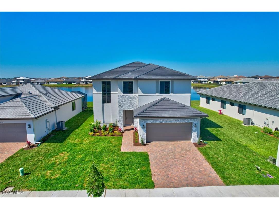 5007 Ofanto Lane Ave Maria FL 34142 2025020931 image1