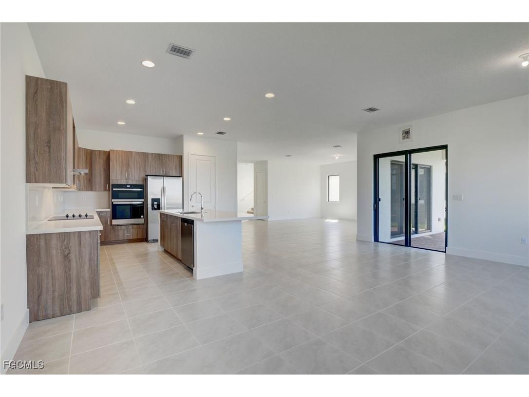 5007 Ofanto Lane Ave Maria FL 34142 2025020931 image11