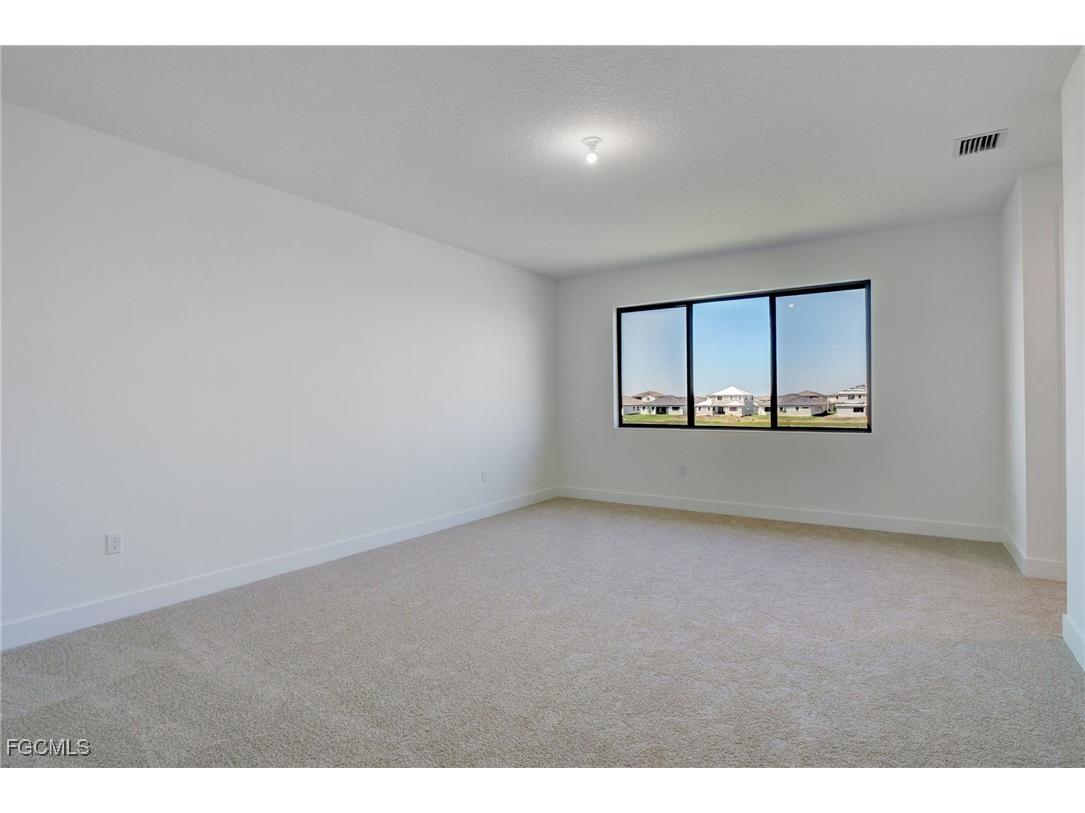 5007 Ofanto Lane Ave Maria FL 34142 2025020931 image27