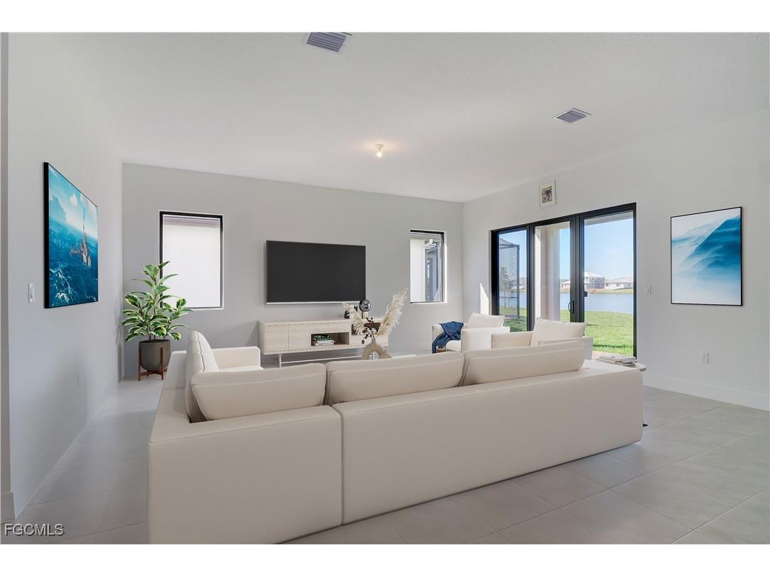 5007 Ofanto Lane Ave Maria FL 34142 2025020931 image6