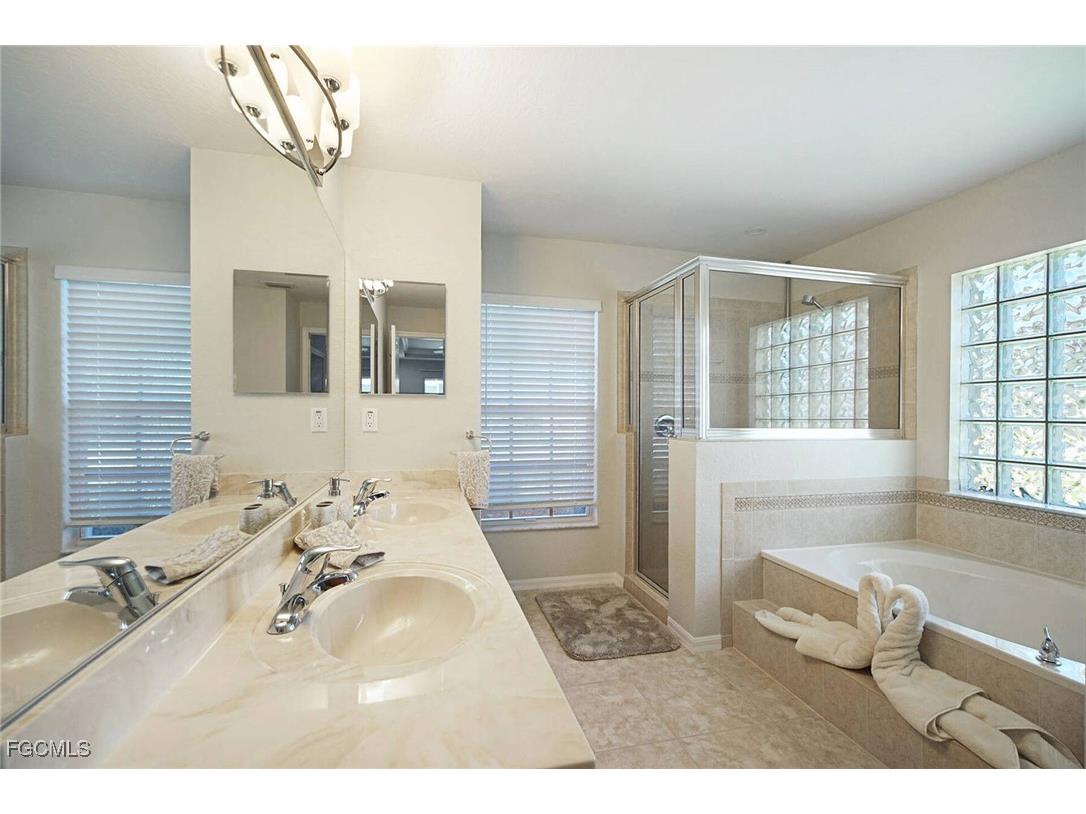 5007 SW 27th Avenue Cape Coral FL 33914 2025000680 image16