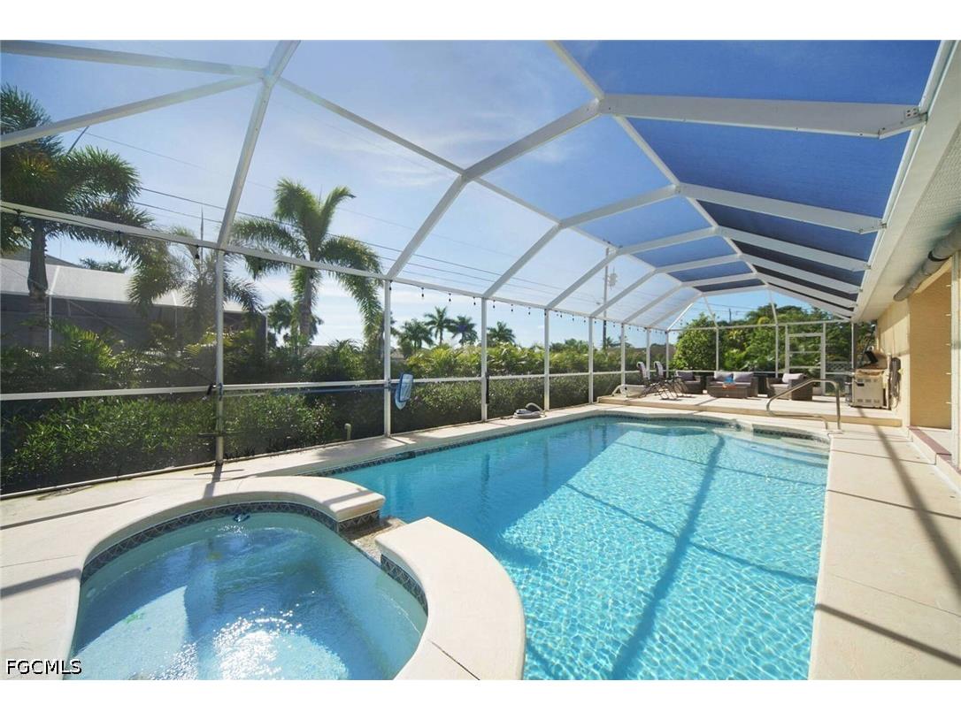 5007 SW 27th Avenue Cape Coral FL 33914 2026026909 image1